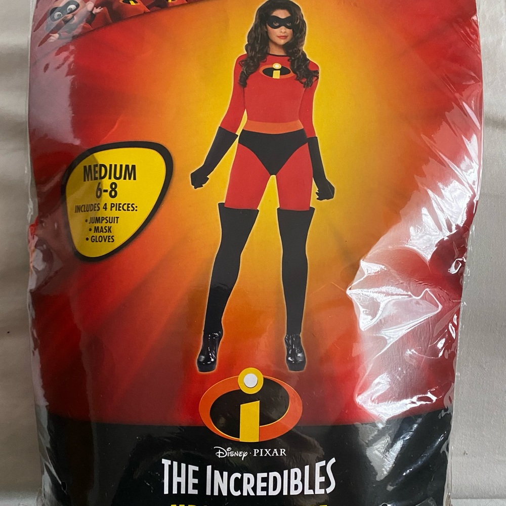Mrs. Incredible Halloween costume!!